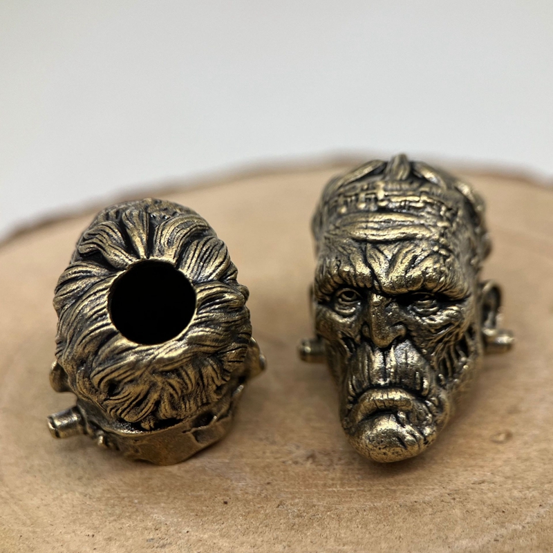 Crazy scientist Head Sculpture - Paracord Survival Bracelet avaliação e preço