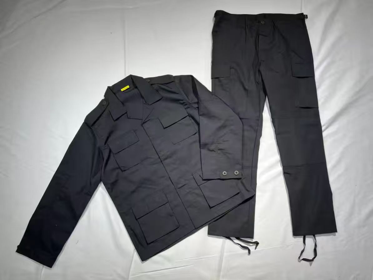 Mens BDU Camouflage 2 Piece Se - Hunting Outdoor Clothing avaliação e preço